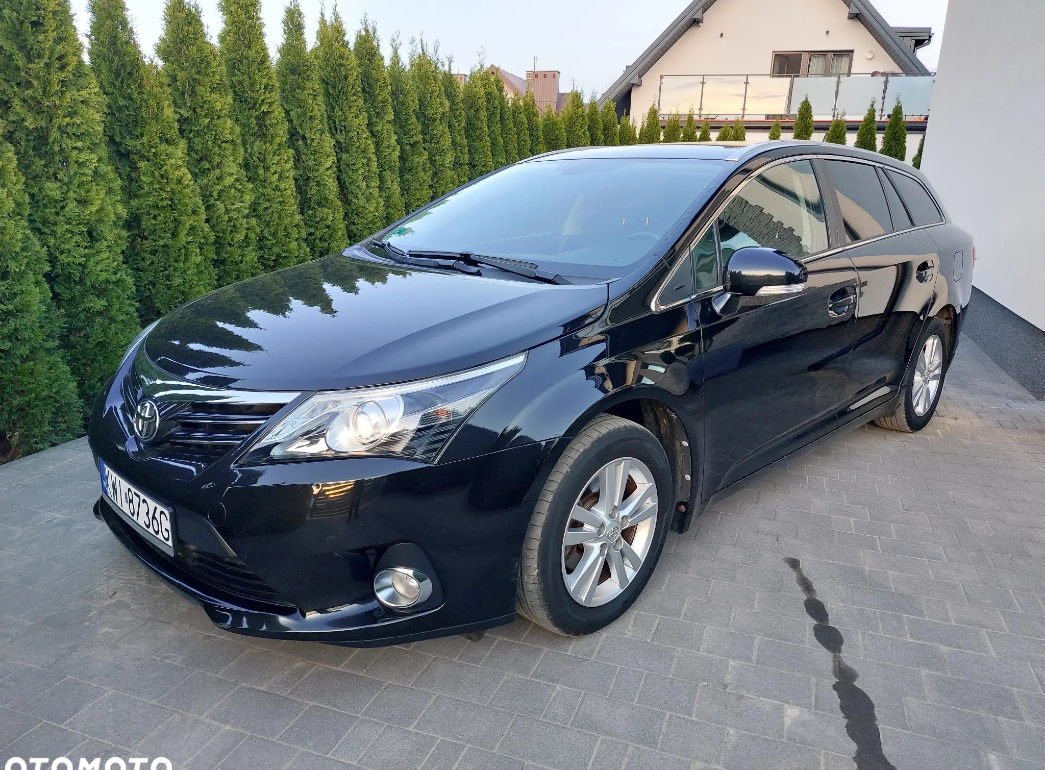 Toyota Avensis cena 43900 przebieg: 150000, rok produkcji 2012 z Kraków małe 254